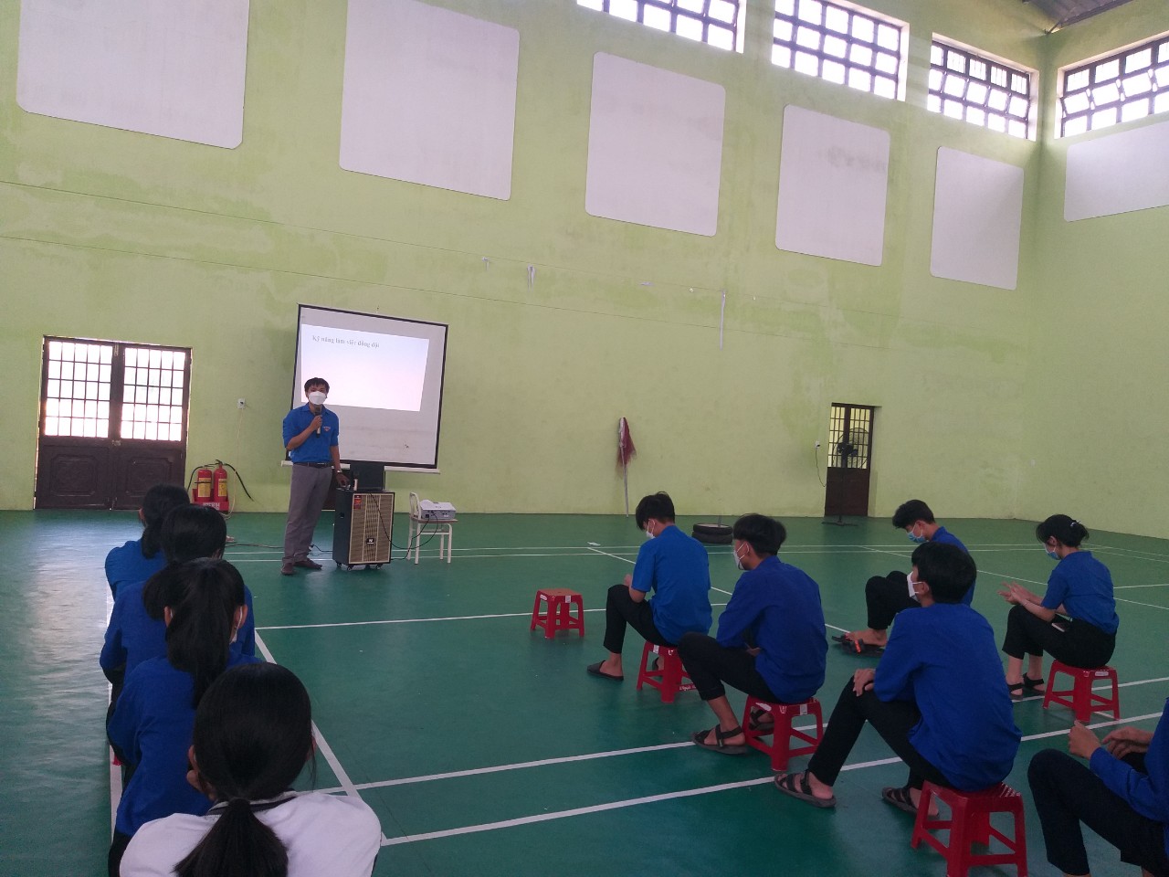 Tập huấn “Kỹ năng thực hành xã hội” cho Đoàn viên trường THCS – THPT Phó Mục Gia